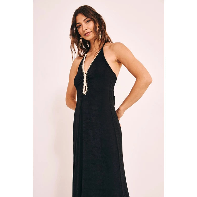 LONG KNITTED HALTER DRESS WITH BRAID AT THE NECKLINE